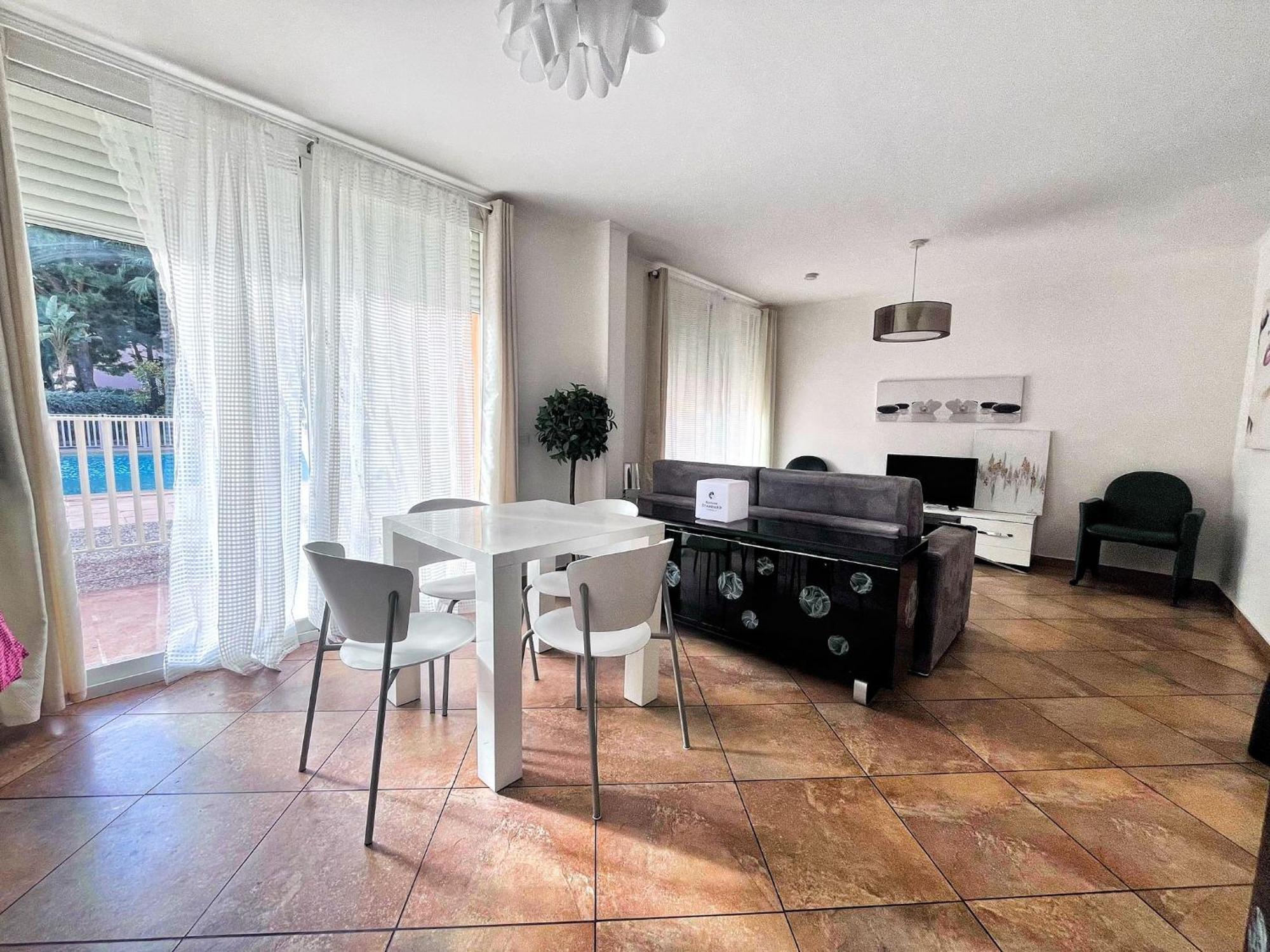 Direct Monaco 2 Pieces Devant Piscine Beausoleil Eksteriør billede